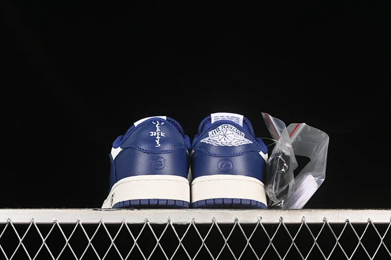 All categories Air Jordan Jordan series basketball shoes Air Jordan 1 Low Travis Scott x Air Jordan 1 Low OG AJ1 Joe 1 undercut low top DM7890-101